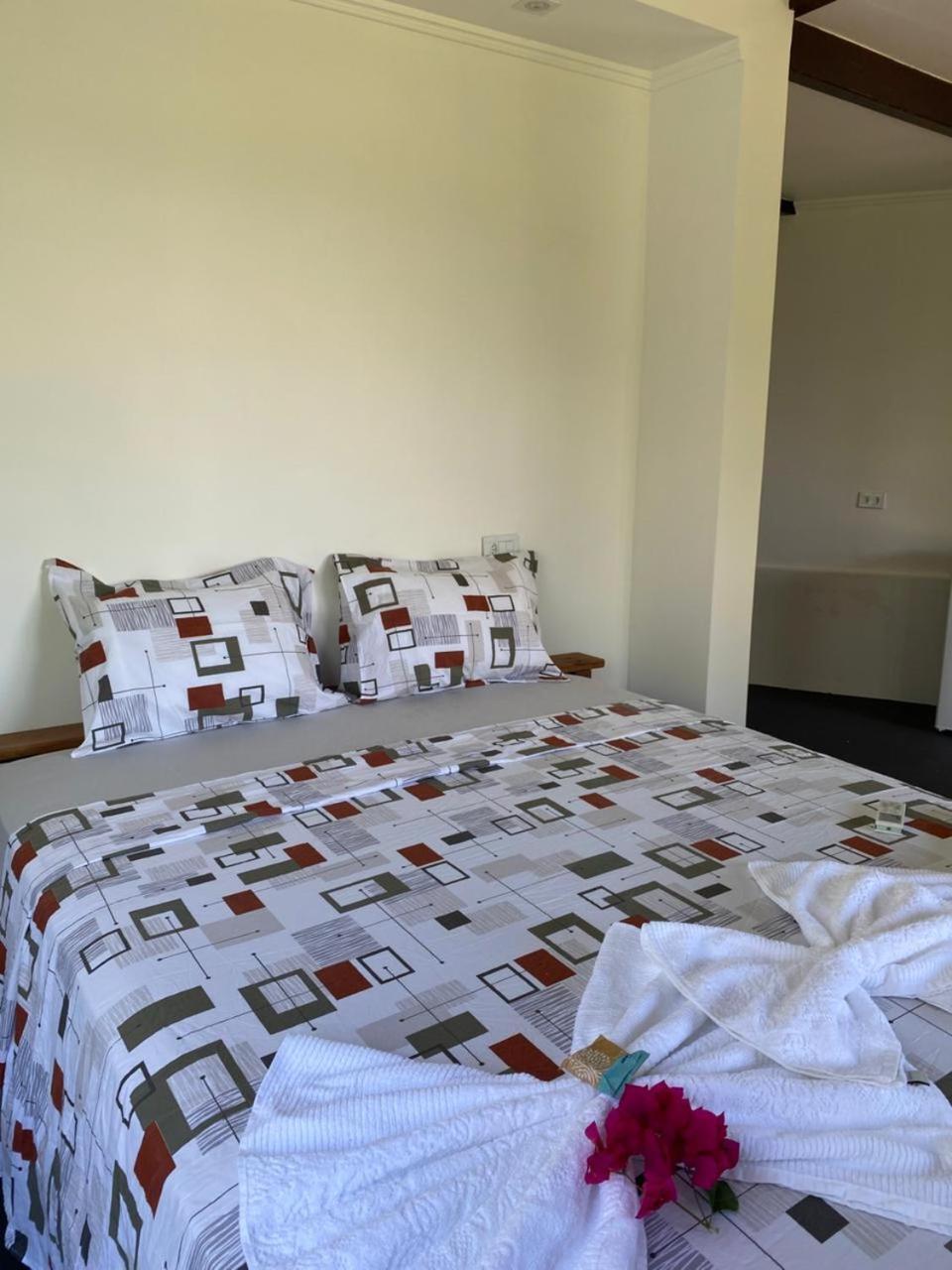 Estrela Dos Lencois Hotel Атинс Екстериор снимка
